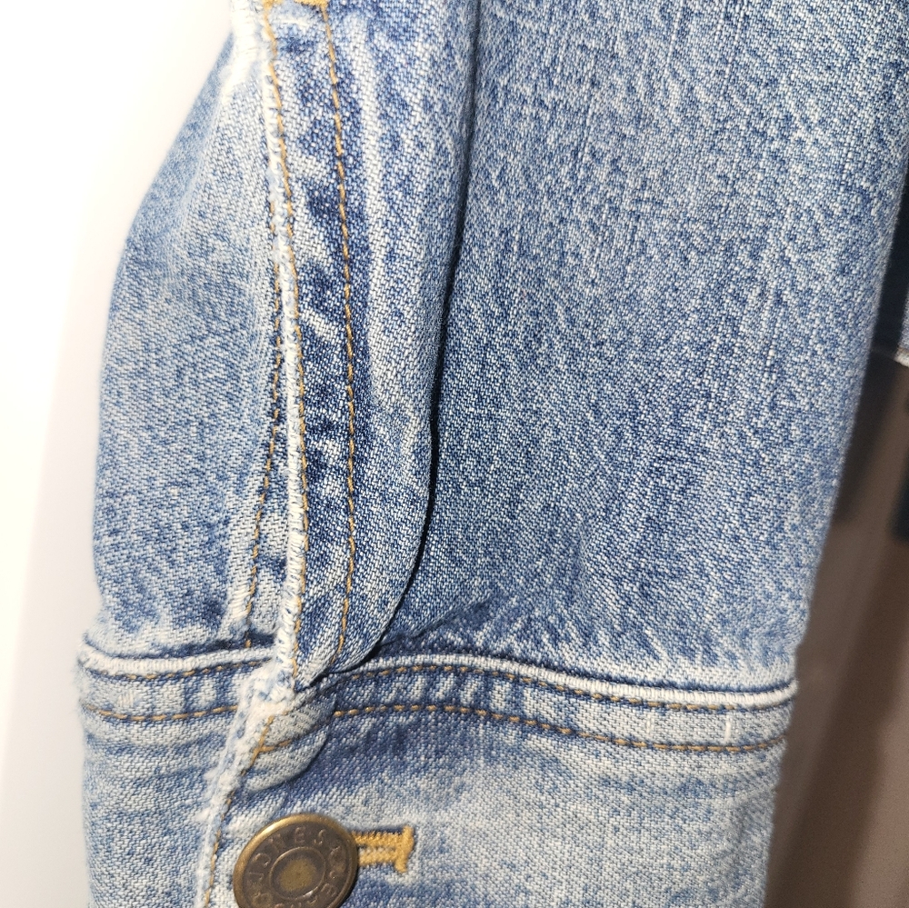 JONES NEW YORK Classic Denim Jacket - Picture 4 of 7
